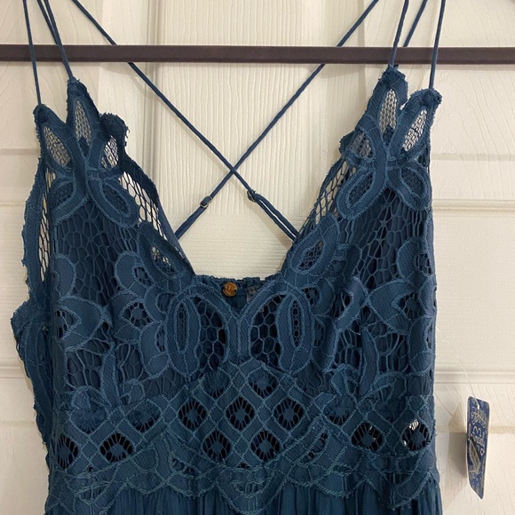 Free People Adella Dress NWT - Picture 2 of 7